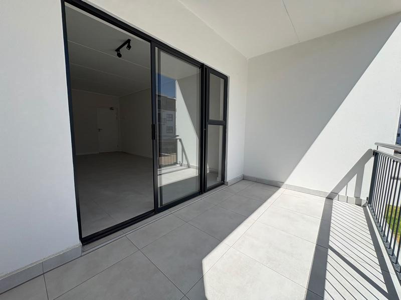To Let 3 Bedroom Property for Rent in Sandown Western Cape